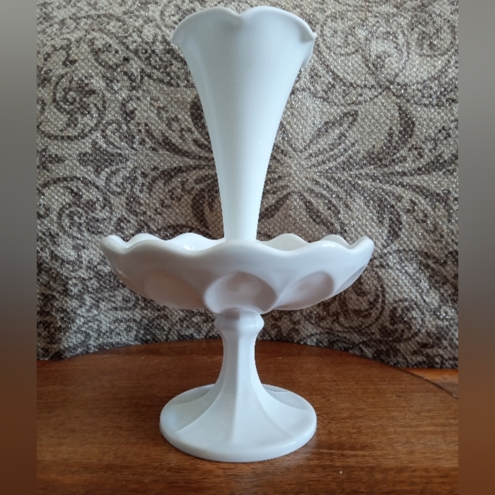Vintage "VALLERYSTHAL" Milk Glass Compote MCM/ France 1950s Mint Condition
